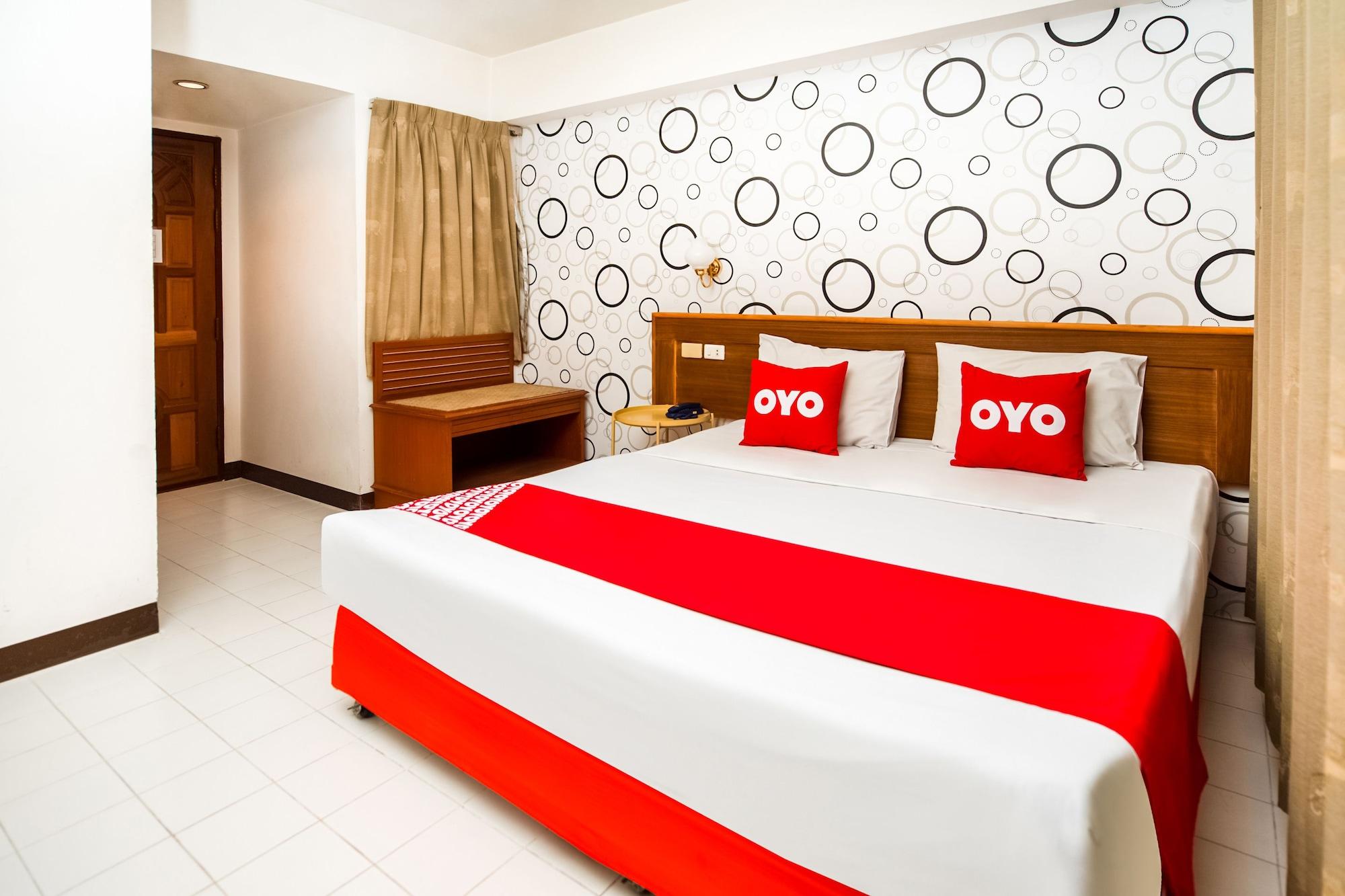 Oyo 320 Regent 2002 Guest House Phuket Exterior photo