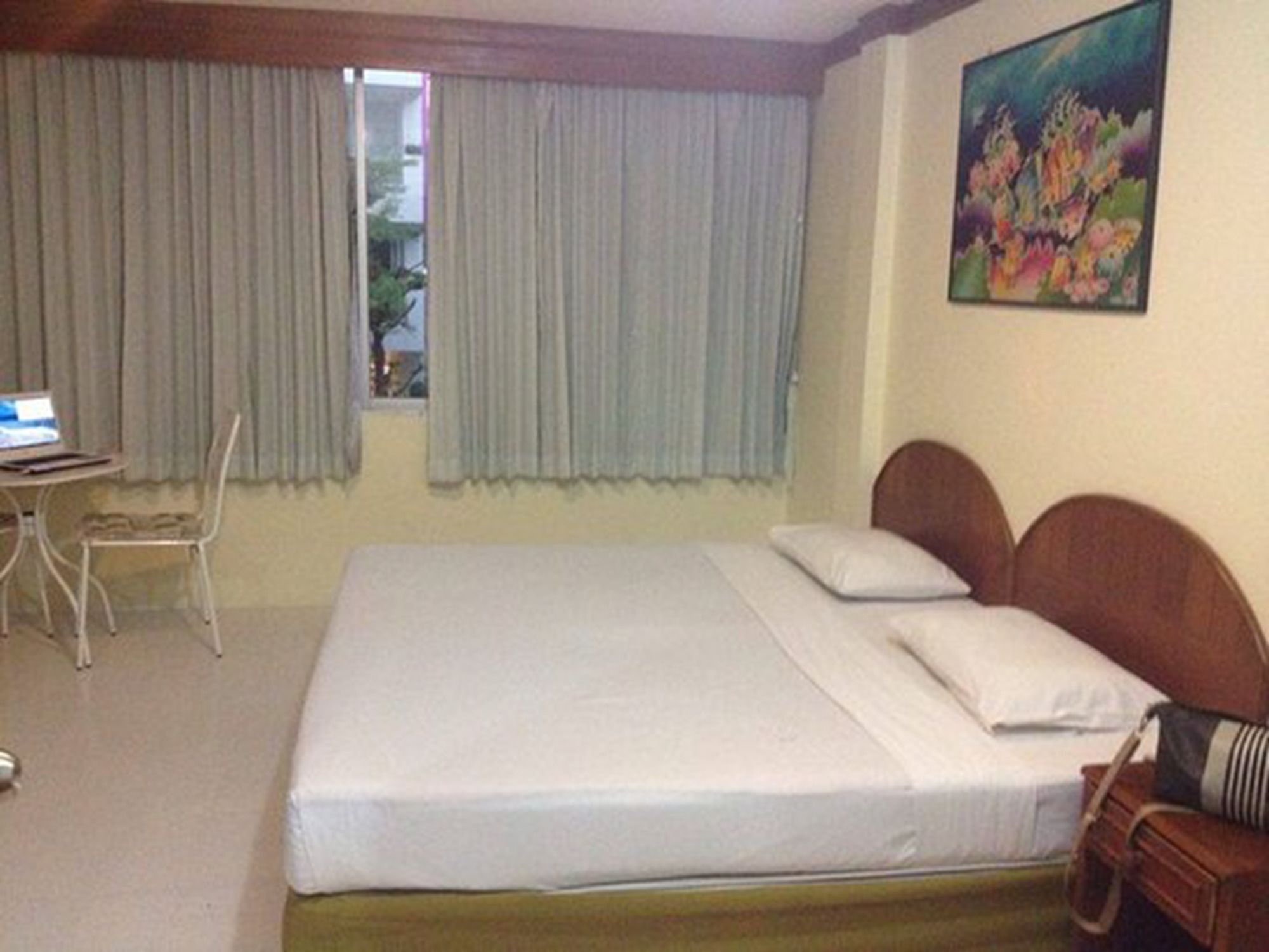 Oyo 320 Regent 2002 Guest House Phuket Exterior photo